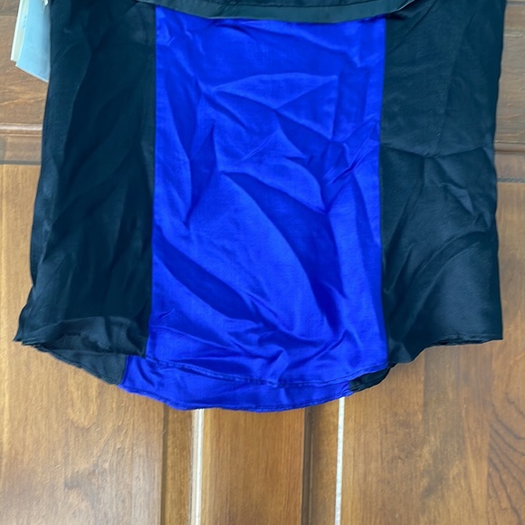 Milly, silk color, block top NWT trimmed with faux leather size 0 - Picture 10 of 12